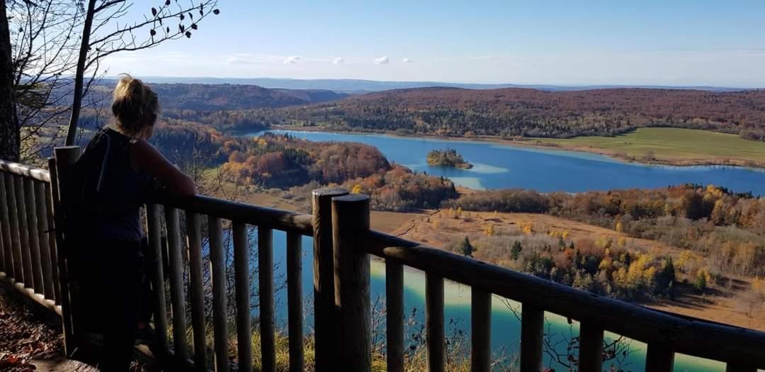 Готель Le Jura En Toutes Saisons Piscine, Spa, Location Vtt, Balades 2Cv, Climatisation Bonlieu Екстер'єр фото