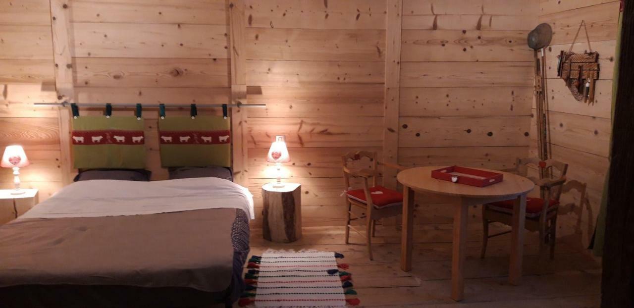 Le Jura En Toutes Saisons Piscine, Spa, Location Vtt, Balades 2Cv, Climatisation Bonlieu Екстер'єр фото